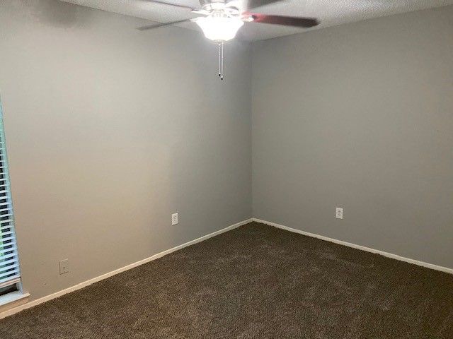 742 Hummingbird Circle, Lewisville, TX 75067