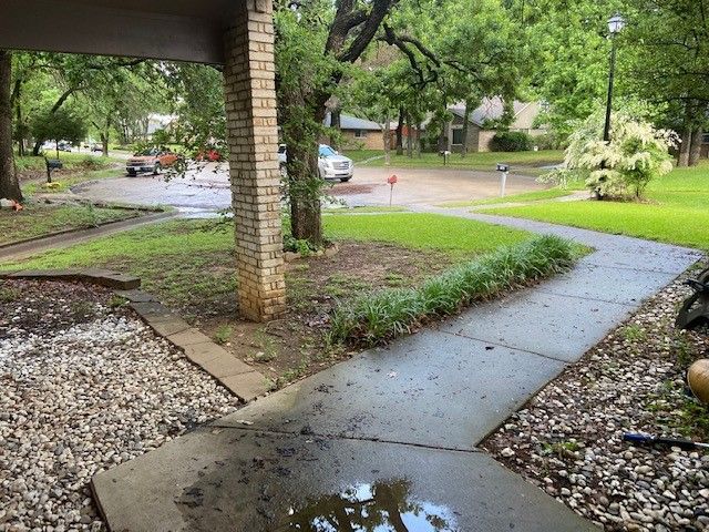 742 Hummingbird Circle, Lewisville, TX 75067
