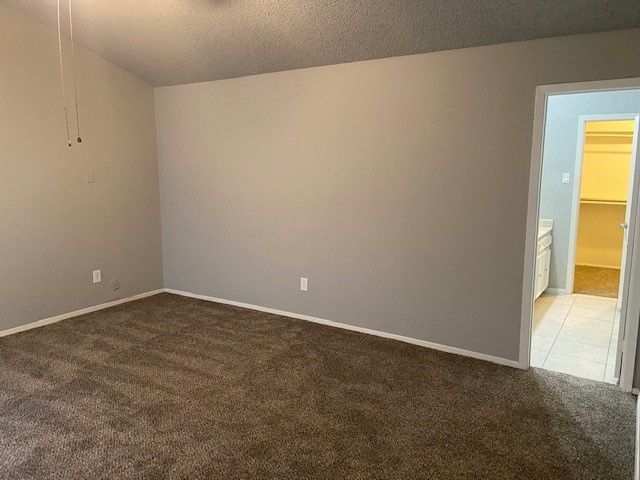 742 Hummingbird Circle, Lewisville, TX 75067