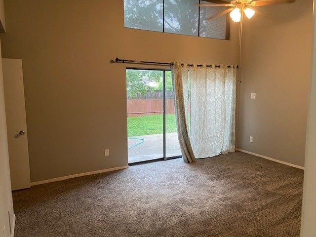742 Hummingbird Circle, Lewisville, TX 75067