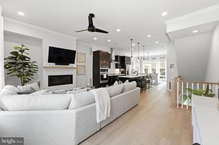 4617 QUINNS MILL WAY, Chantilly, VA 20151