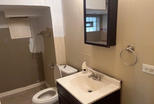 8132 S Harvard Avenue, Chicago, IL 60620
