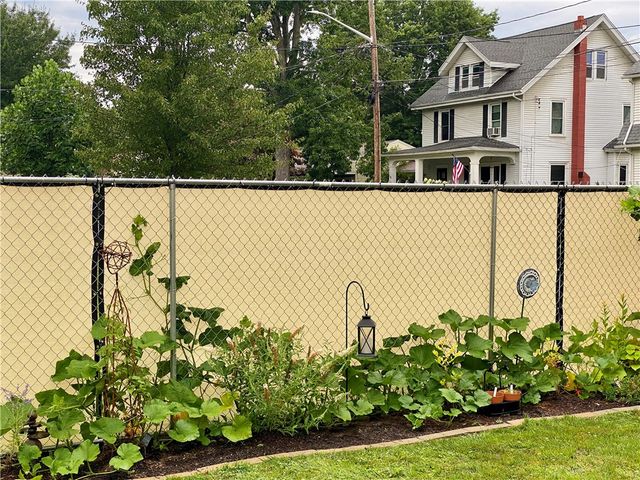 173 Hallock St, Jamestown, NY 14701