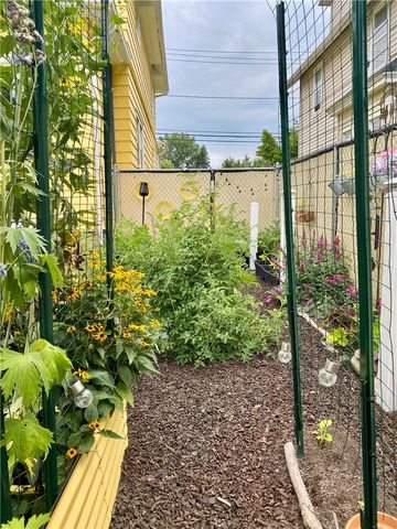 173 Hallock St, Jamestown, NY 14701