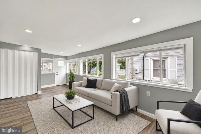 7715 MEATH, Baltimore, MD 21222
