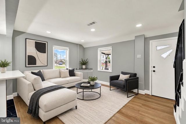 7715 MEATH, Baltimore, MD 21222