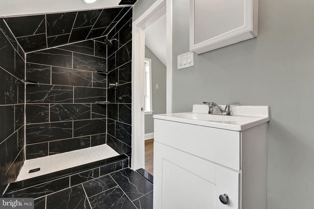 7715 MEATH, Baltimore, MD 21222
