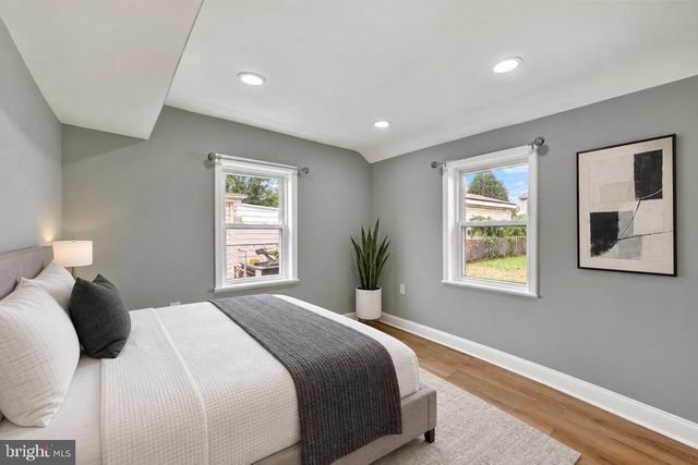 7715 MEATH, Baltimore, MD 21222