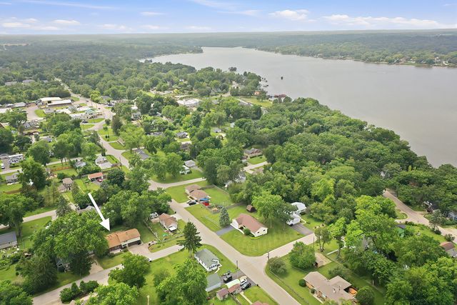 7511 Cedar Drive, Wonder Lake, IL 60097