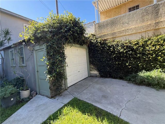 287 Kennebec Avenue, Long Beach, CA 90803