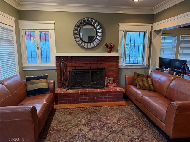 287 Kennebec Avenue, Long Beach, CA 90803