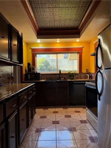 287 Kennebec Avenue, Long Beach, CA 90803