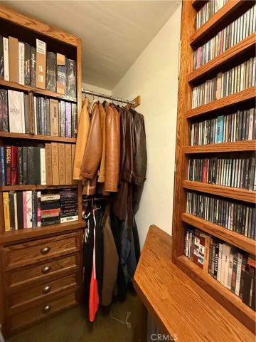 287 Kennebec Avenue, Long Beach, CA 90803