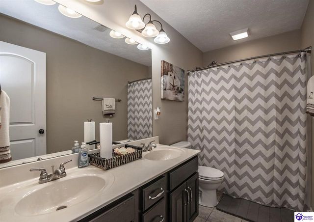 507 Richmond Court, Elizabethtown, KY 42701