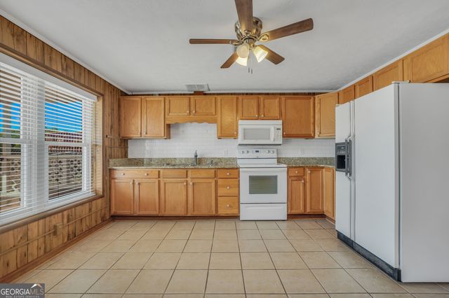 260 Arrow Point Road, Jackson, GA 30233