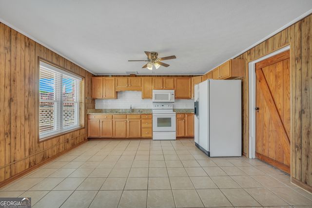 260 Arrow Point Road, Jackson, GA 30233