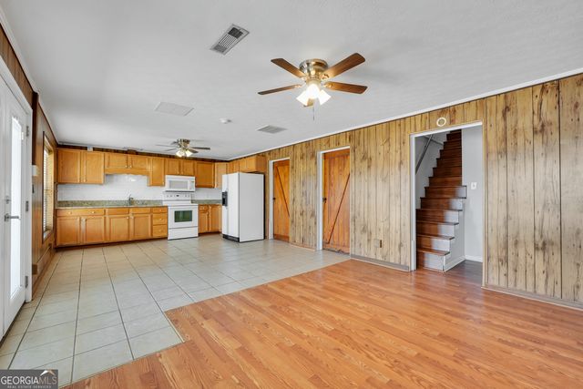 260 Arrow Point Road, Jackson, GA 30233