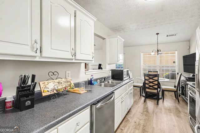 2305 Sugarleaf Trail, Hampton, GA 30228