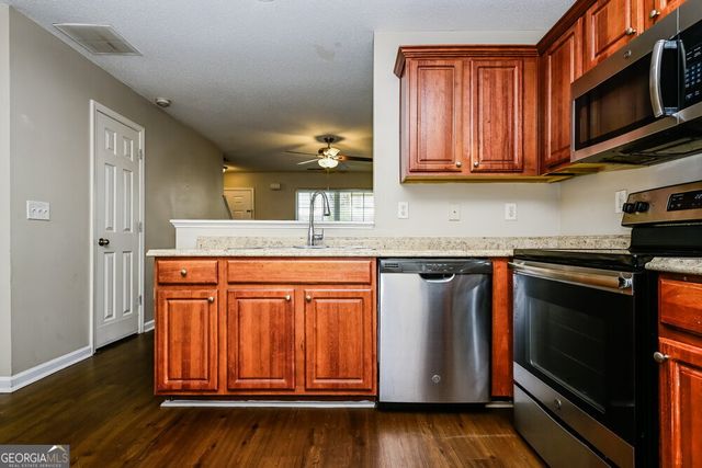 153 Lossie Lane, Mcdonough, GA 30253