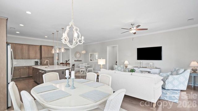 261 Stone Mountain Way, Denver, NC 28037