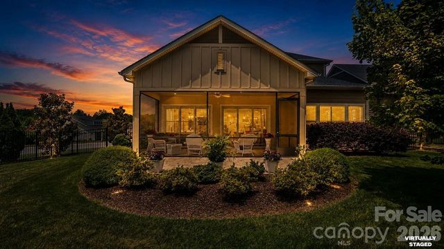 261 Stone Mountain Way, Denver, NC 28037