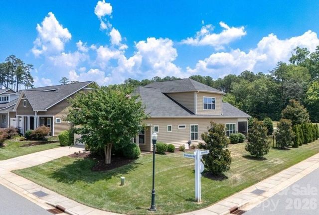 261 Stone Mountain Way, Denver, NC 28037