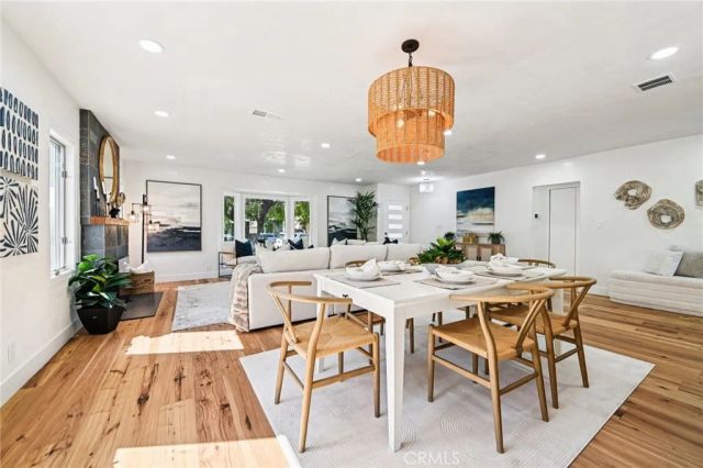 8454 Naylor Avenue, Los Angeles, CA 90045