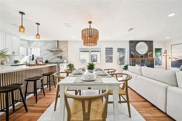 8454 Naylor Avenue, Los Angeles, CA 90045