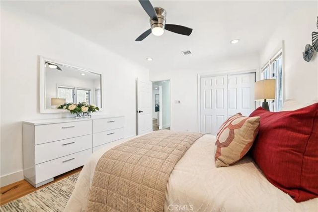 8454 Naylor Avenue, Los Angeles, CA 90045