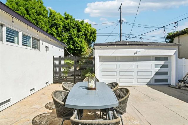 8454 Naylor Avenue, Los Angeles, CA 90045