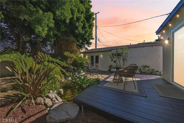 8454 Naylor Avenue, Los Angeles, CA 90045