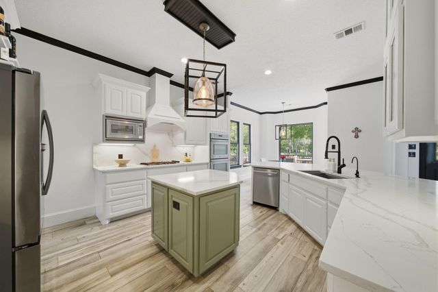 32703 Wales Circle, Fulshear, TX 77441