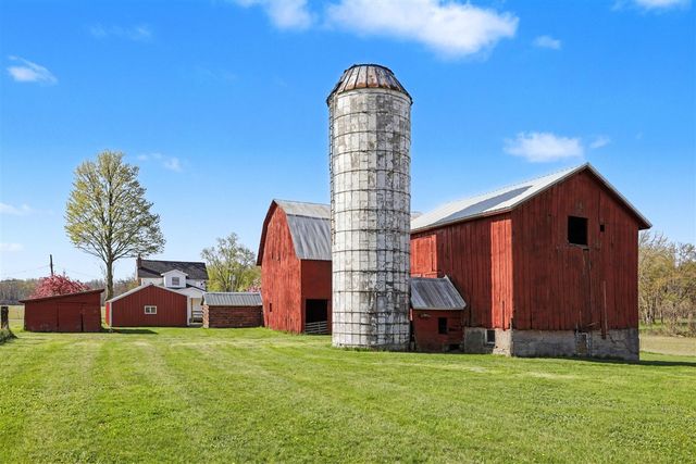 8891 Pennfield Road, Battle Creek, MI 49017