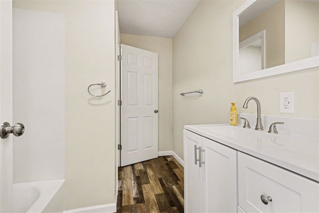 8891 Pennfield Road, Battle Creek, MI 49017