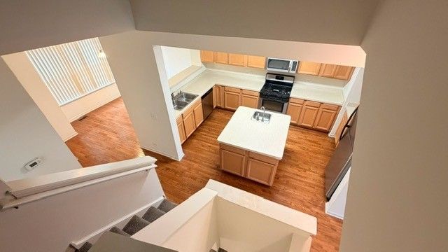 717 N Keystone Lane, Vernon Hills, IL 60061