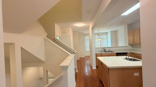 717 N Keystone Lane, Vernon Hills, IL 60061