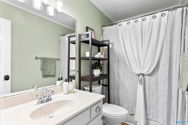 6957 Steeplechase Drive NW, Huntsville, AL 35806