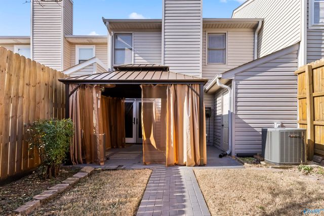 6957 Steeplechase Drive NW, Huntsville, AL 35806