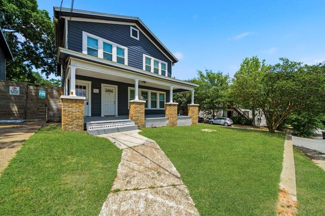 1302 20th Street 1, Huntsville, TX 77340