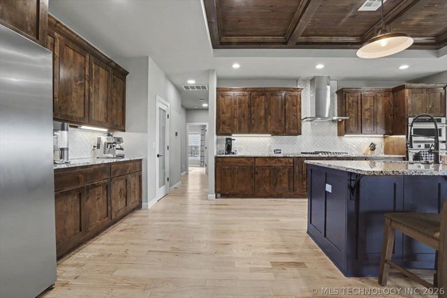 11410 S 212th East Avenue, Broken Arrow, OK 74014