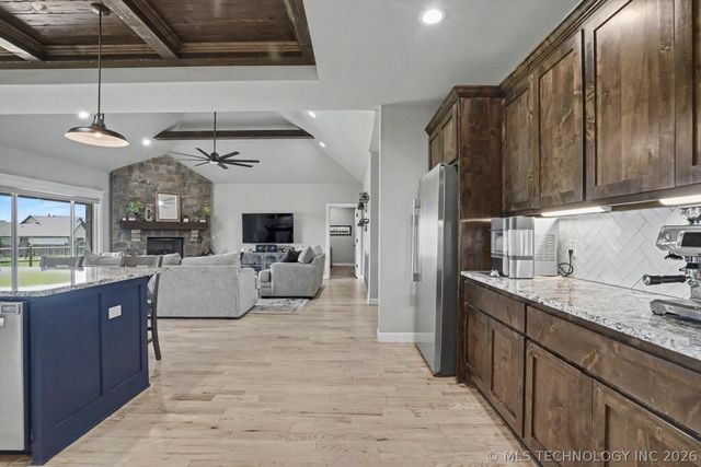 11410 S 212th East Avenue, Broken Arrow, OK 74014