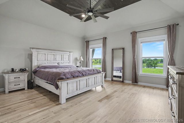 11410 S 212th East Avenue, Broken Arrow, OK 74014