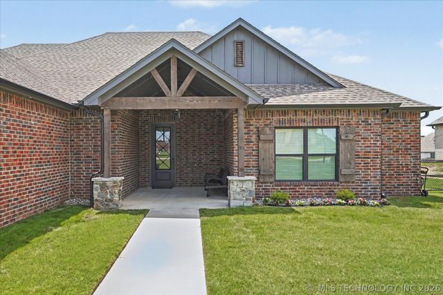 11410 S 212th East Avenue, Broken Arrow, OK 74014
