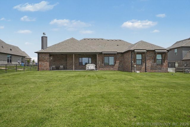 11410 S 212th East Avenue, Broken Arrow, OK 74014