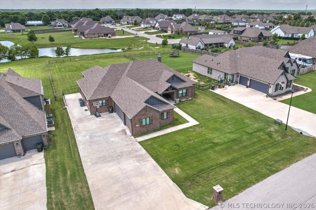 11410 S 212th East Avenue, Broken Arrow, OK 74014