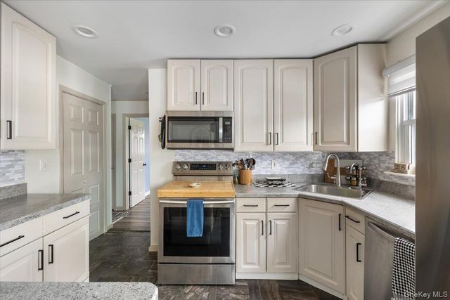 3603 Southview Avenue, Wantagh, NY 11793