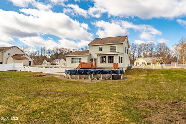 6 Joseph Court, Schaghticoke, NY 12154