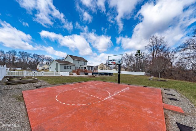 6 Joseph Court, Schaghticoke, NY 12154