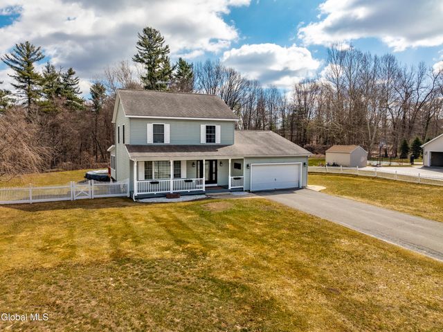 6 Joseph Court, Schaghticoke, NY 12154