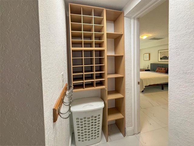 237 20TH AVENUE SE, St Petersburg, FL 33705